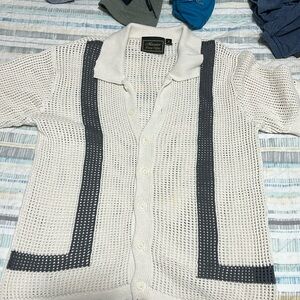 Knit shirt